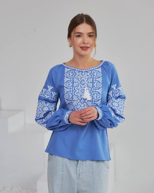 Вишиванка "ОЛЕНА" блакитна