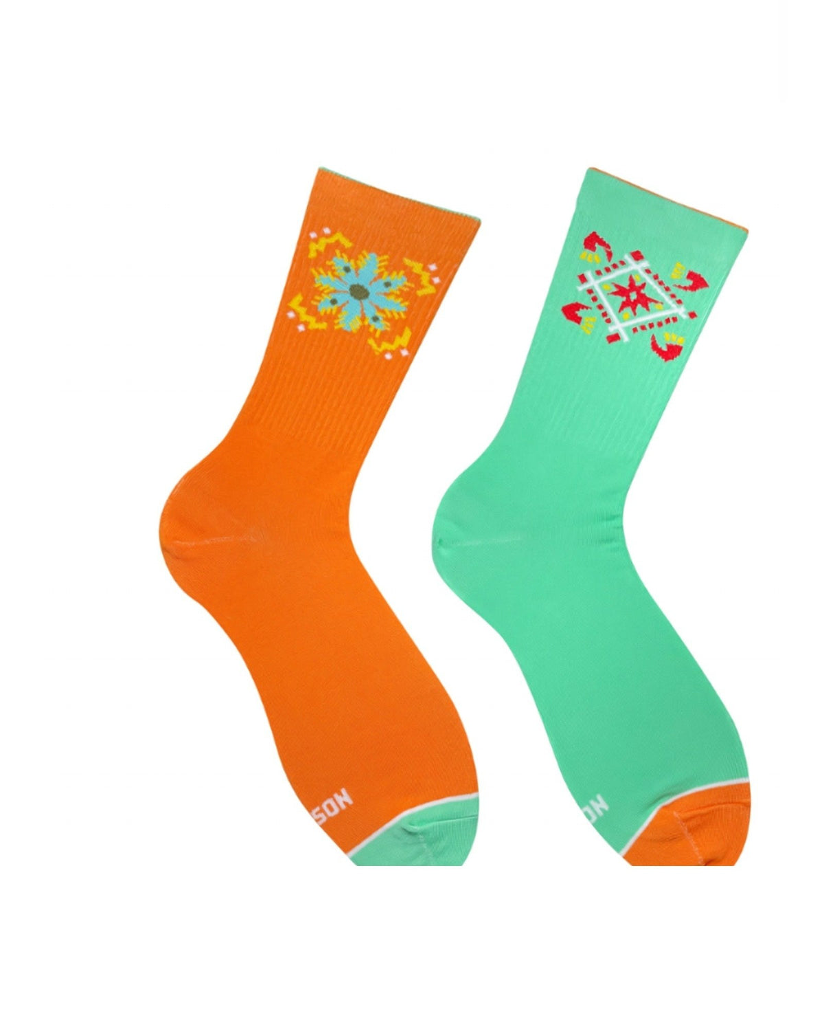 Orange-mintfarbene Ornament-Socken – Paar mit floralen und geometrischen Volksmotiven, Vorderansicht