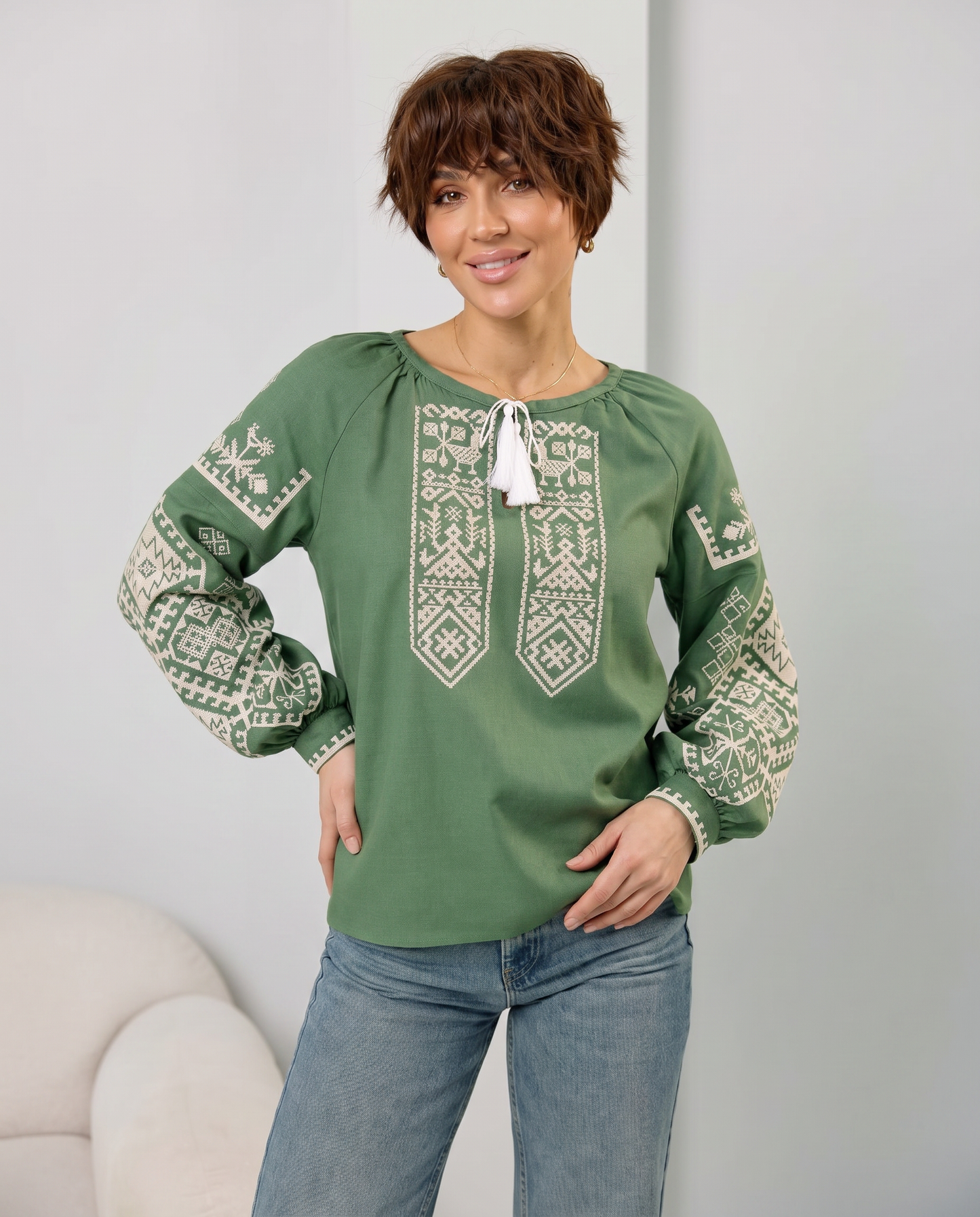 Vyšyvanka "Vesta" mėtų
