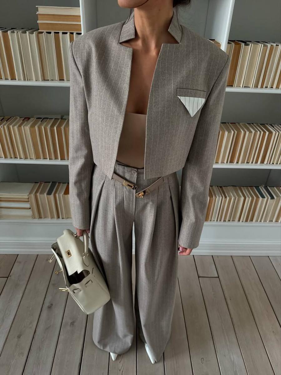 Suit "Karen" capuchino