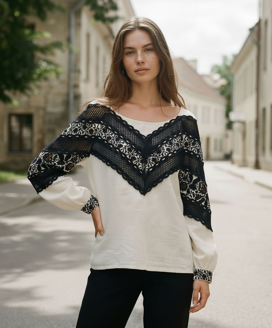 Siuvinėta palaidinė "Borščiivska 2"