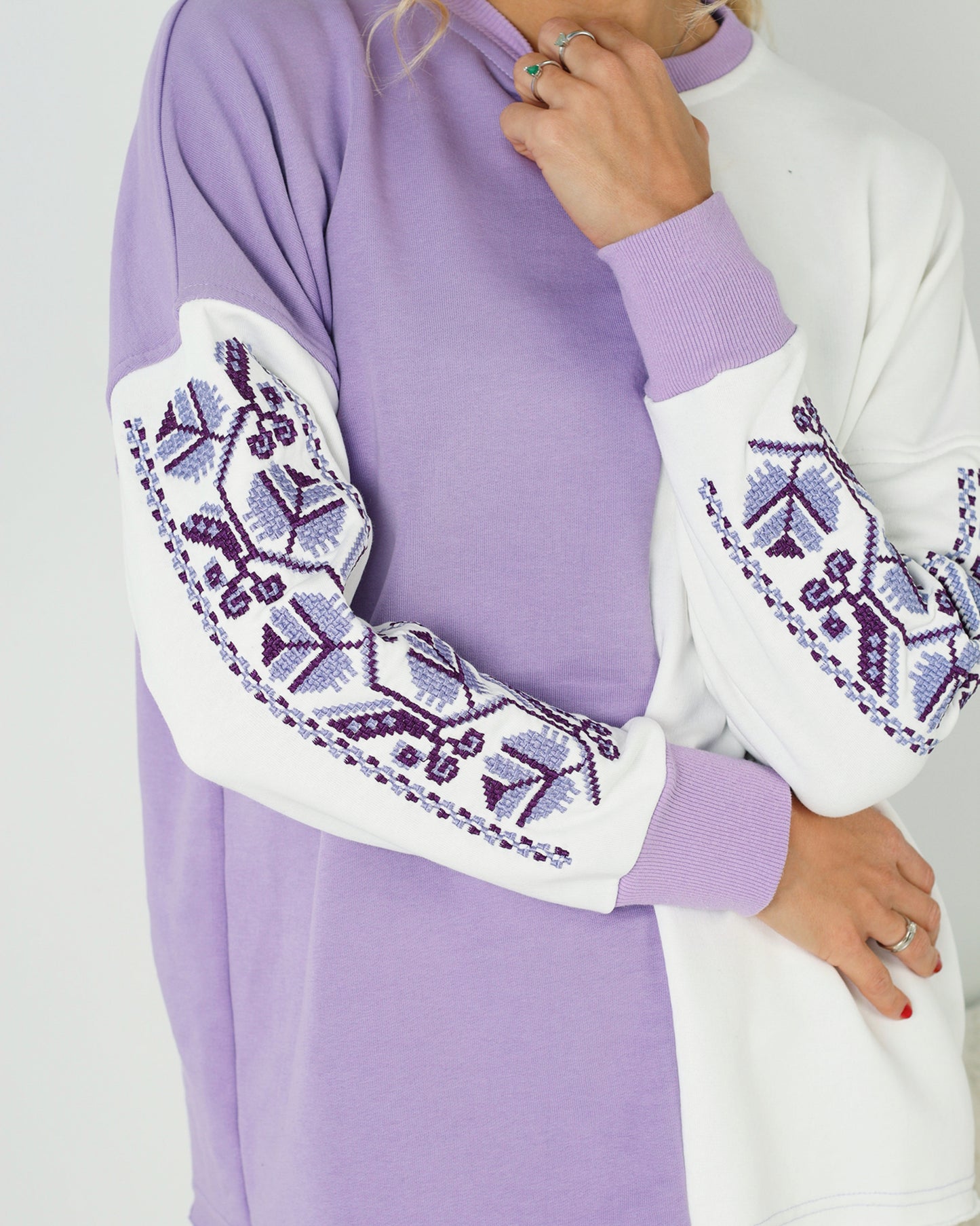 Sweatshirt "Lamana gilka" violet