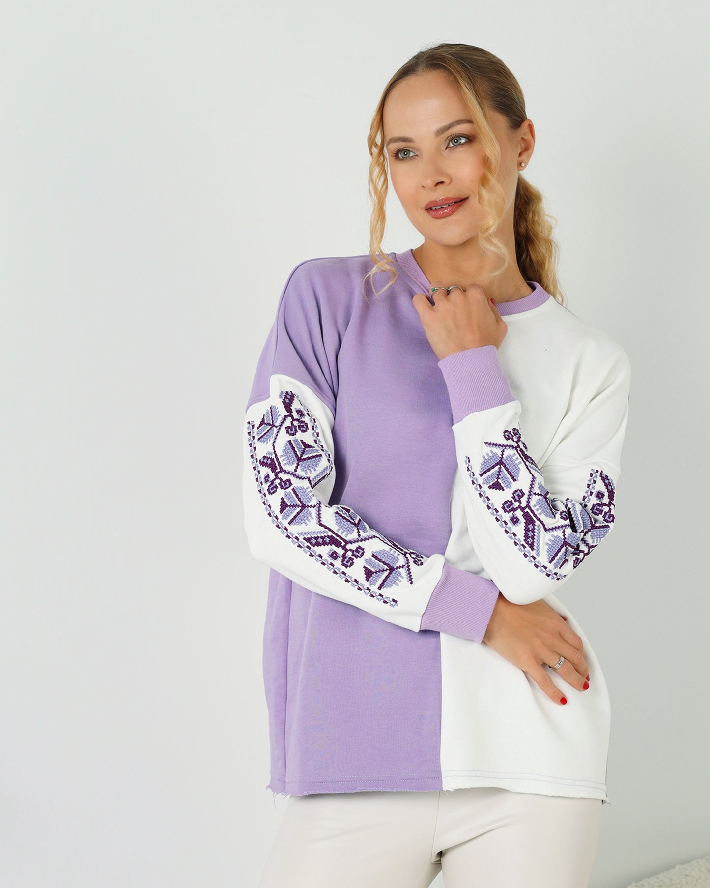 Sweatshirt "Lamana gilka" violet