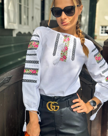 Vyshyvanka "KHARYTYNA" for girls