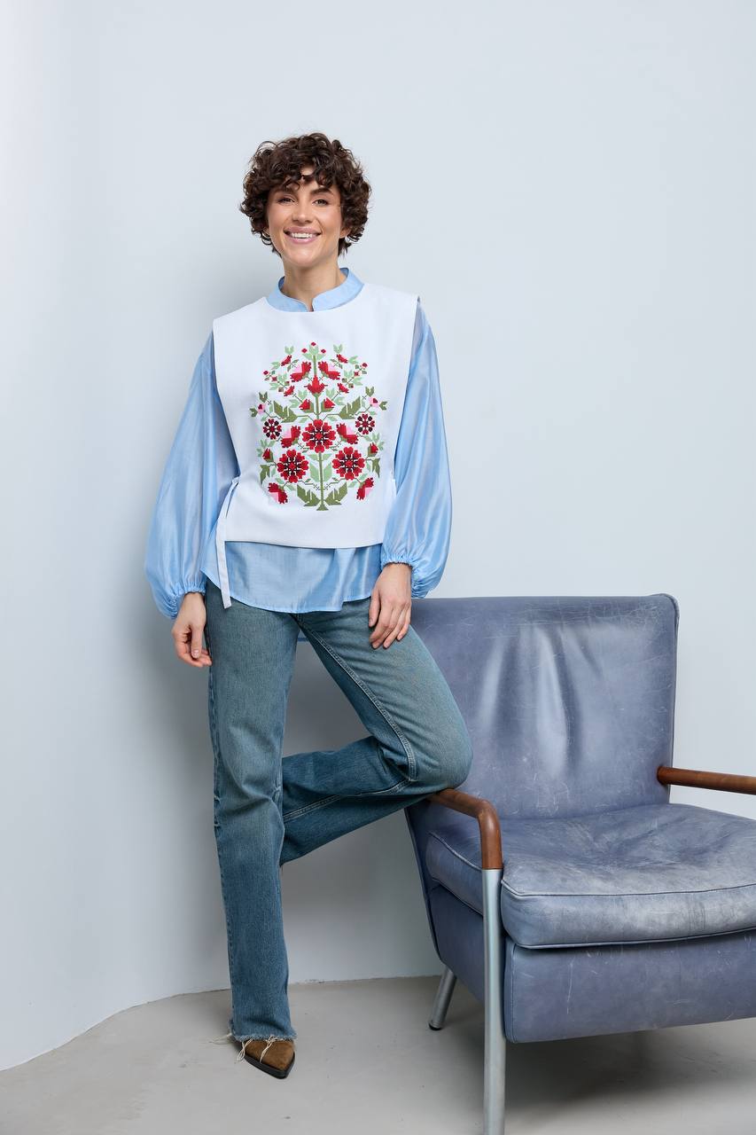 Vyshyvanka vest "Kvitkova" blue