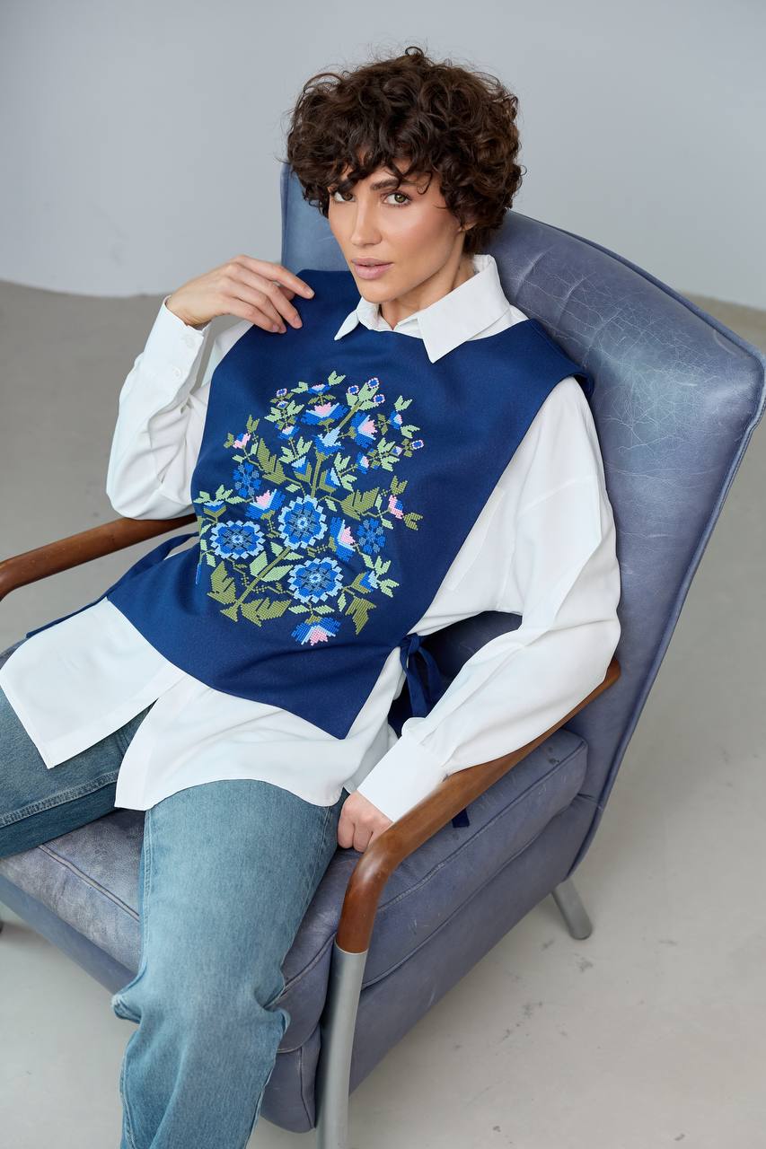 Vyshyvanka vest "Kvitkova" dark blue