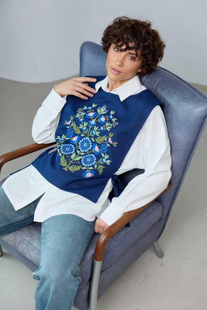 Vyshyvanka vest "Kvitkova" dark blue