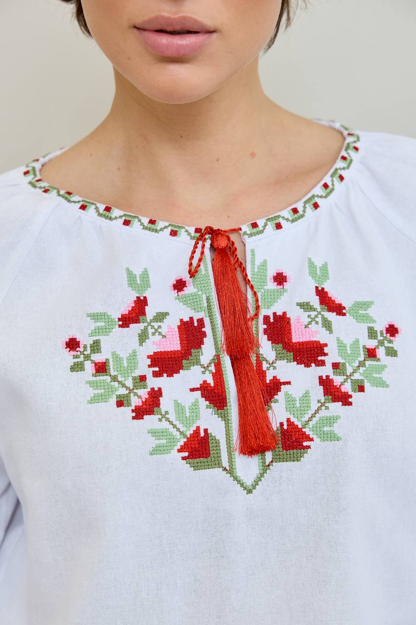Vyshyvanka "Yaromyra" white