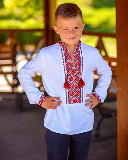 Вишиванка "Червона зірка" ручна робота