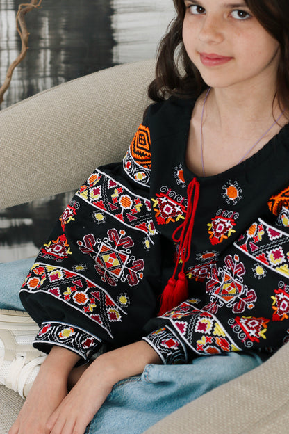 Vyshyvanka kids "Starovynna" black