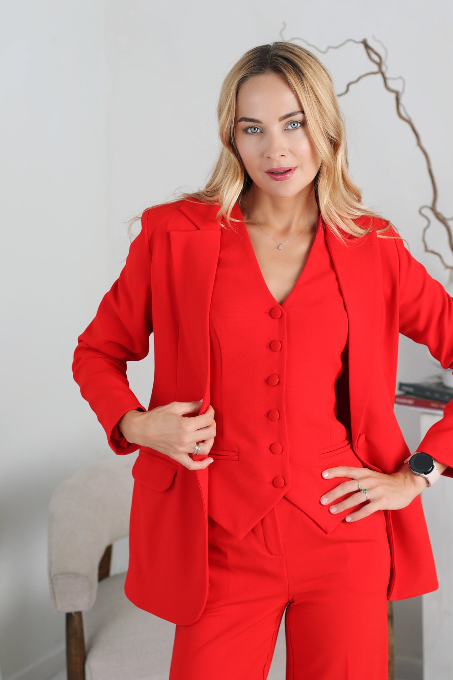 Designer suit three-piece "TRIO" red