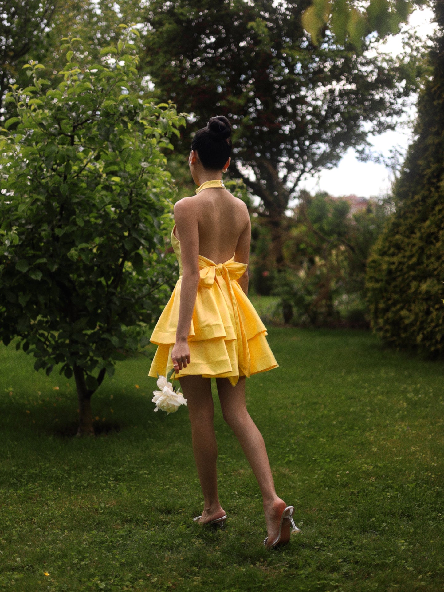 Suknelė „Elegancija“ geltona
