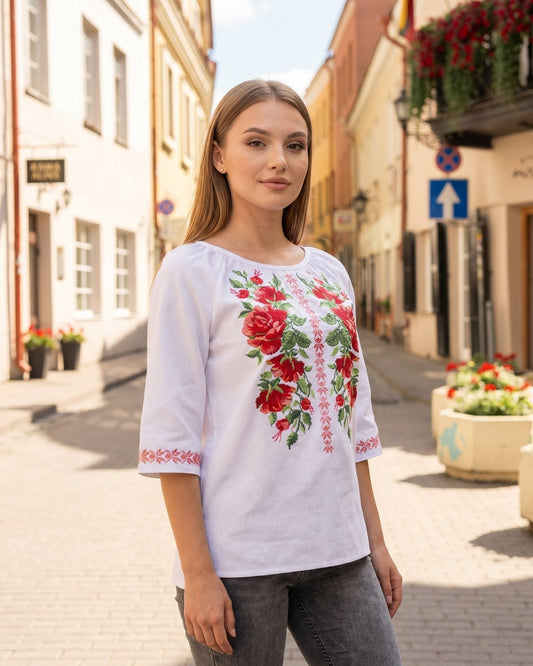 Vyšyvanka “Yavorivna”