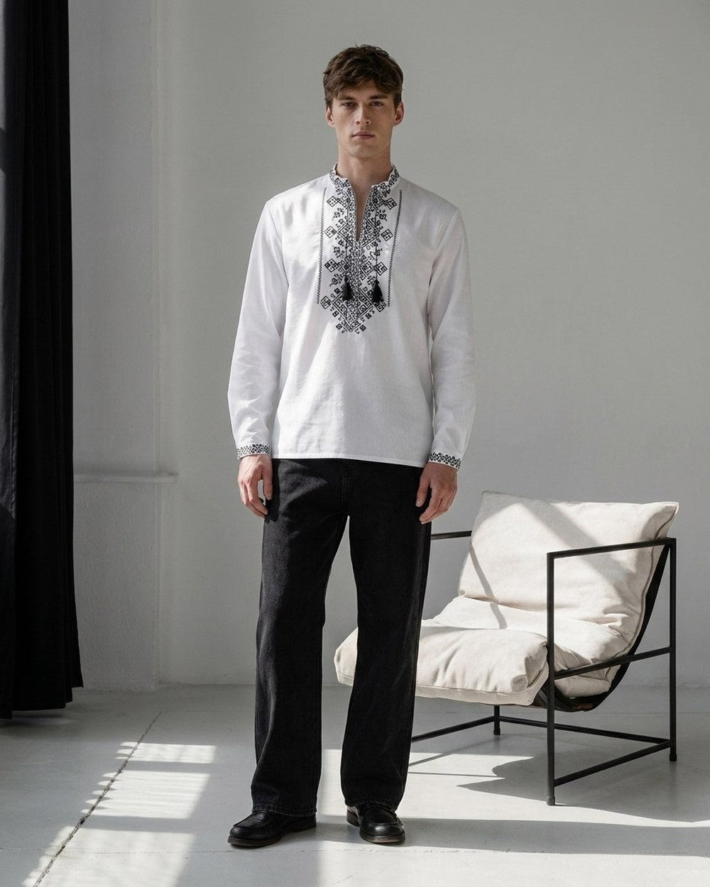 Vyshyvanka "Classic" white and black