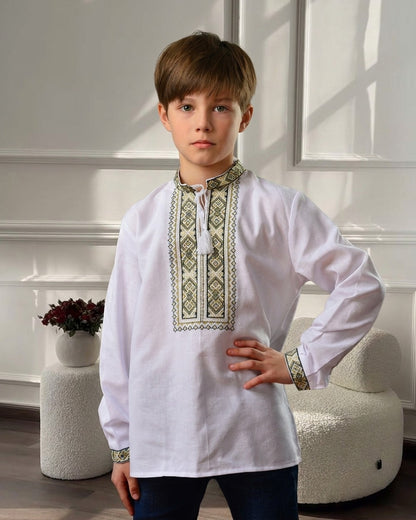Vyšyvanka "Authentic Form"