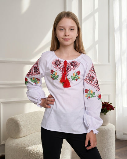 Vyšyvanka "Ethnic Grace"
