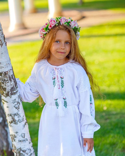 Vyšyvankos suknelė „Rosalia“