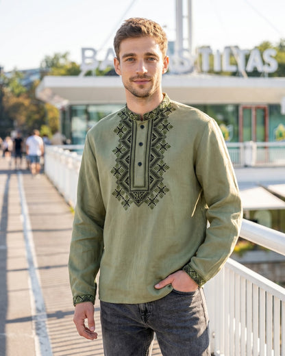 Wyschywanka „Arsen“ grün