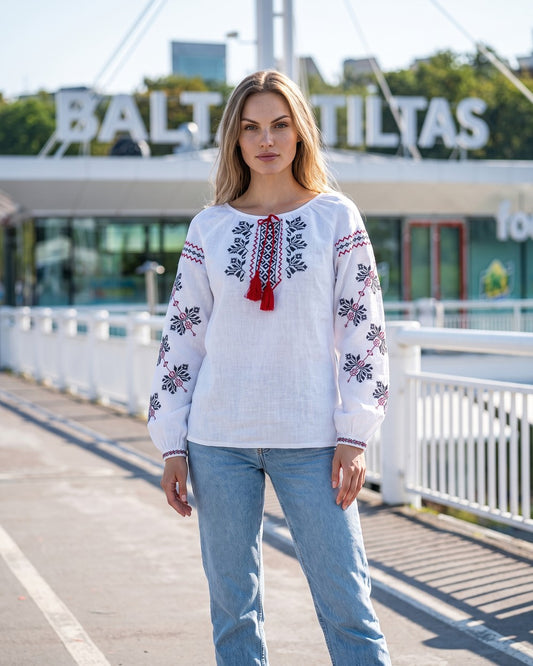 Vyšyvanka "Ternova" balta