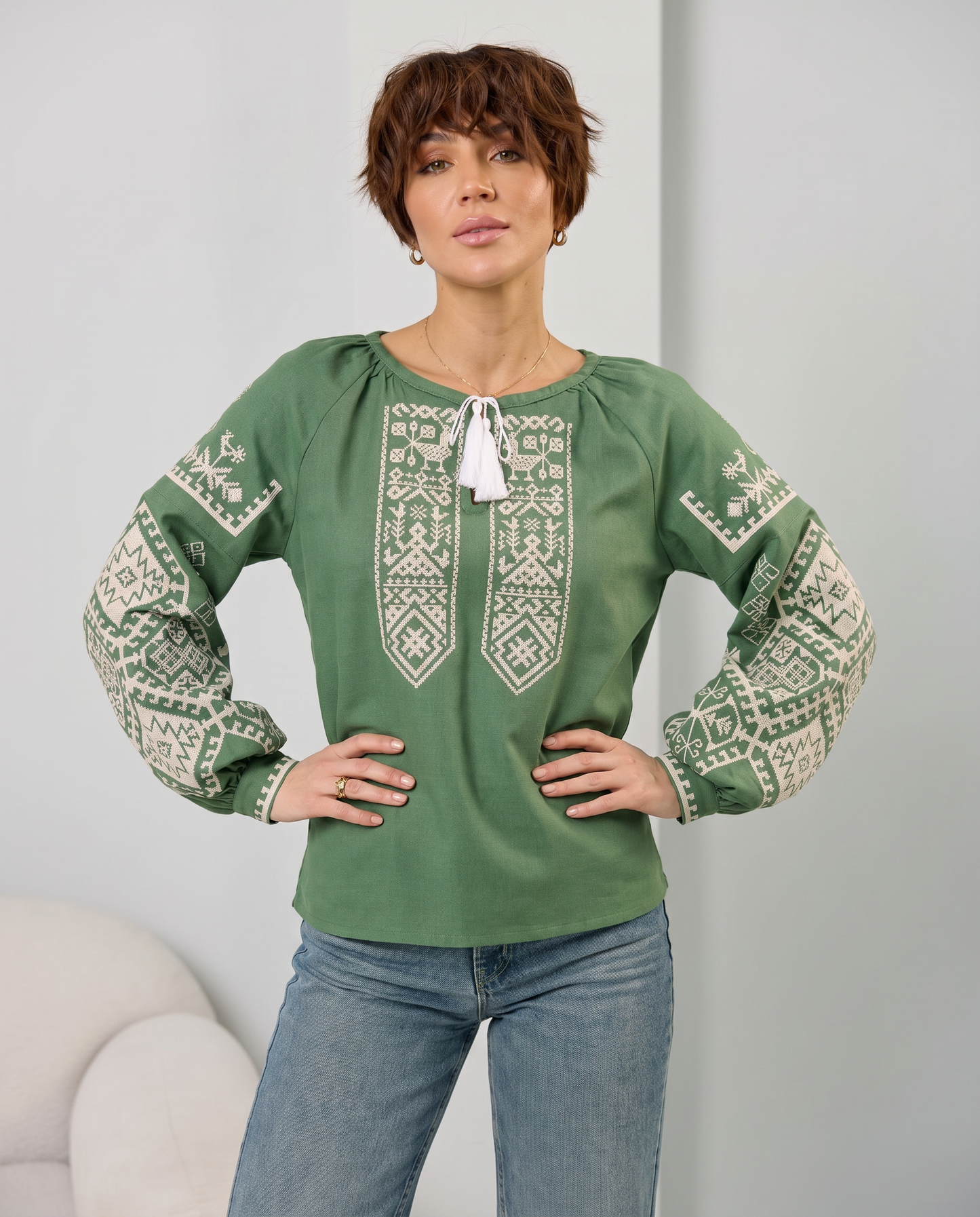 Vyšyvanka "Vesta" mėtų
