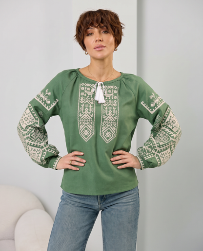 Vyšyvanka "Vesta" mėtų