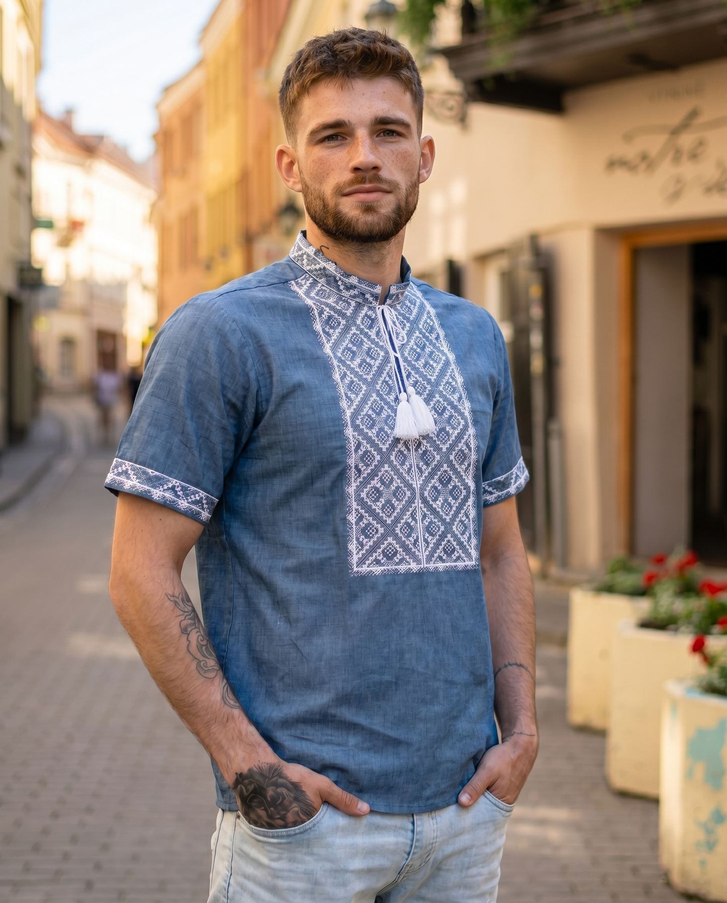 Vyshyvanka "Modernist" short
