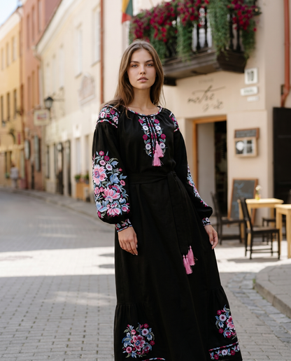 Vyshyvanka- dress "Baltia"