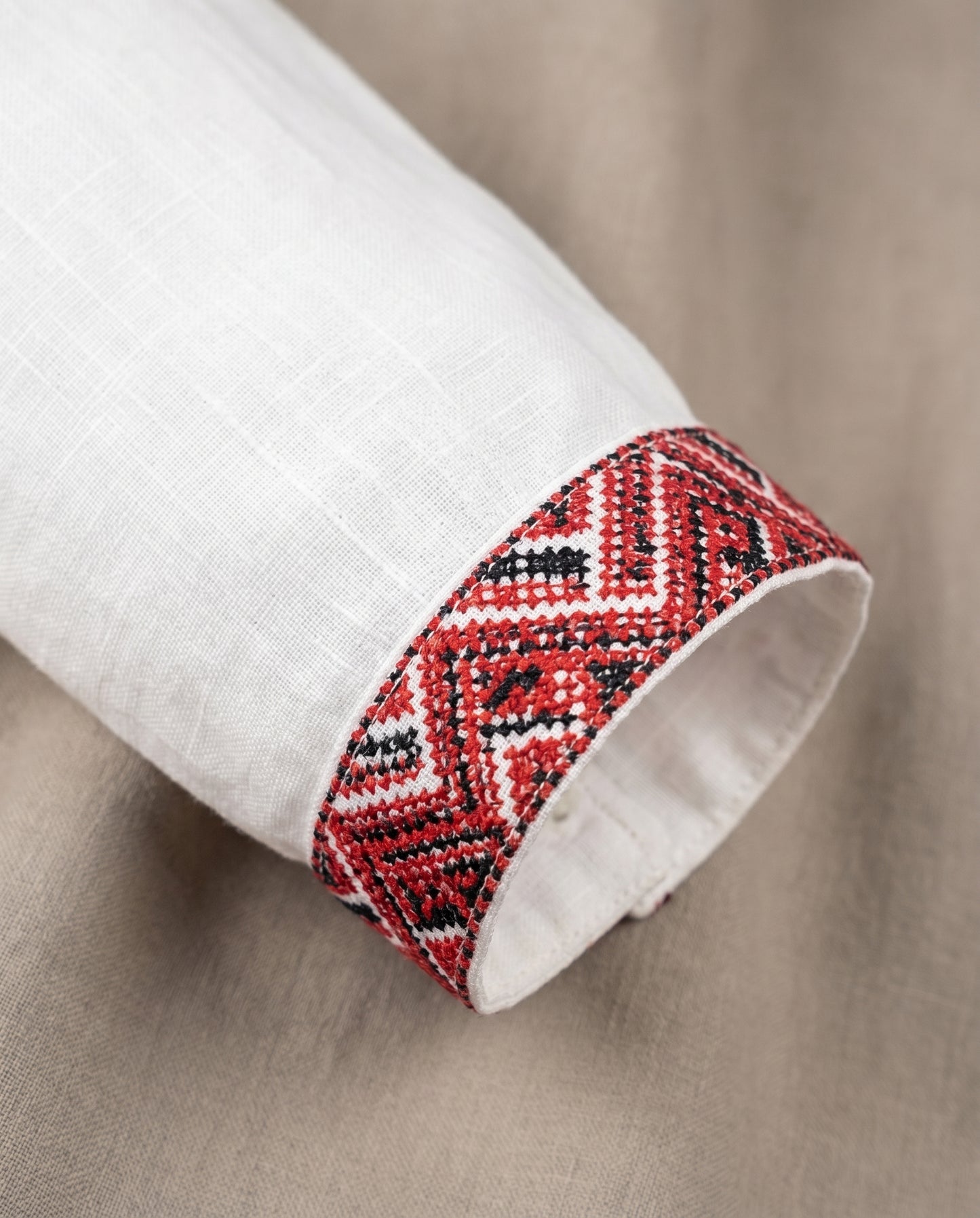 Vyshyvanka “Arsen” red