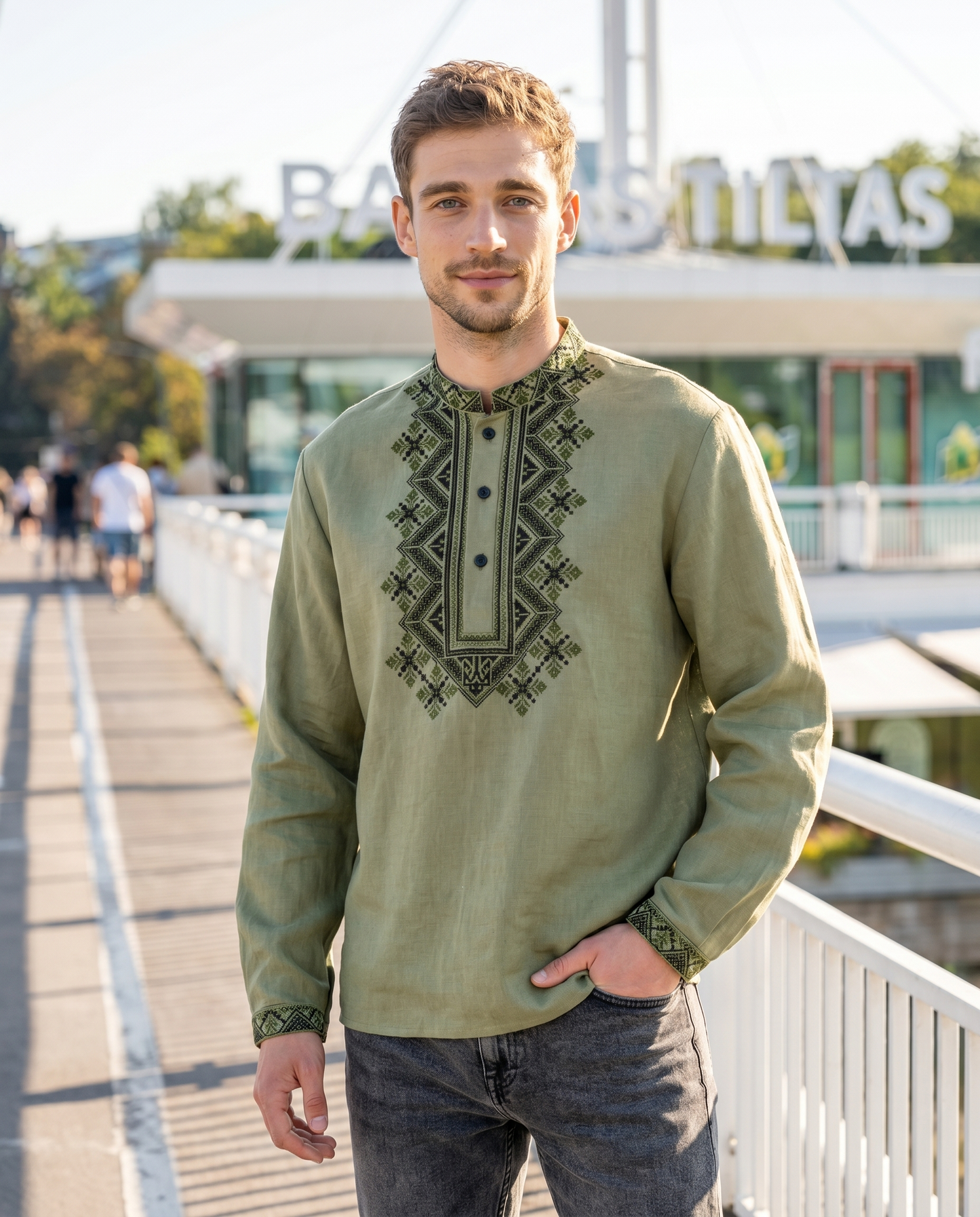Vyšyvanka „Arsen“ žalia