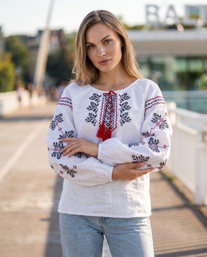 Vyšyvanka "Ternova" balta