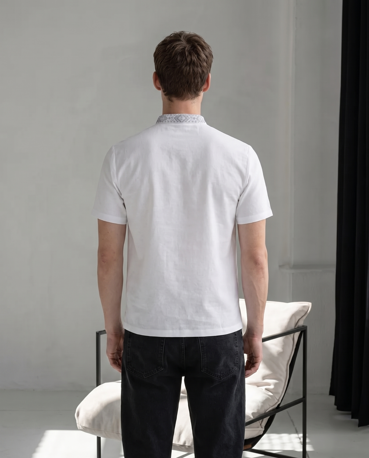 White and gray embroidered cotton t-shirt with geometric Ukrainian ornament, photo 4