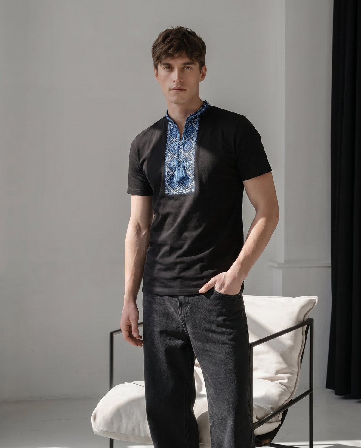 White and blue embroidered cotton t-shirt with geometric Ukrainian ornament, photo 2
