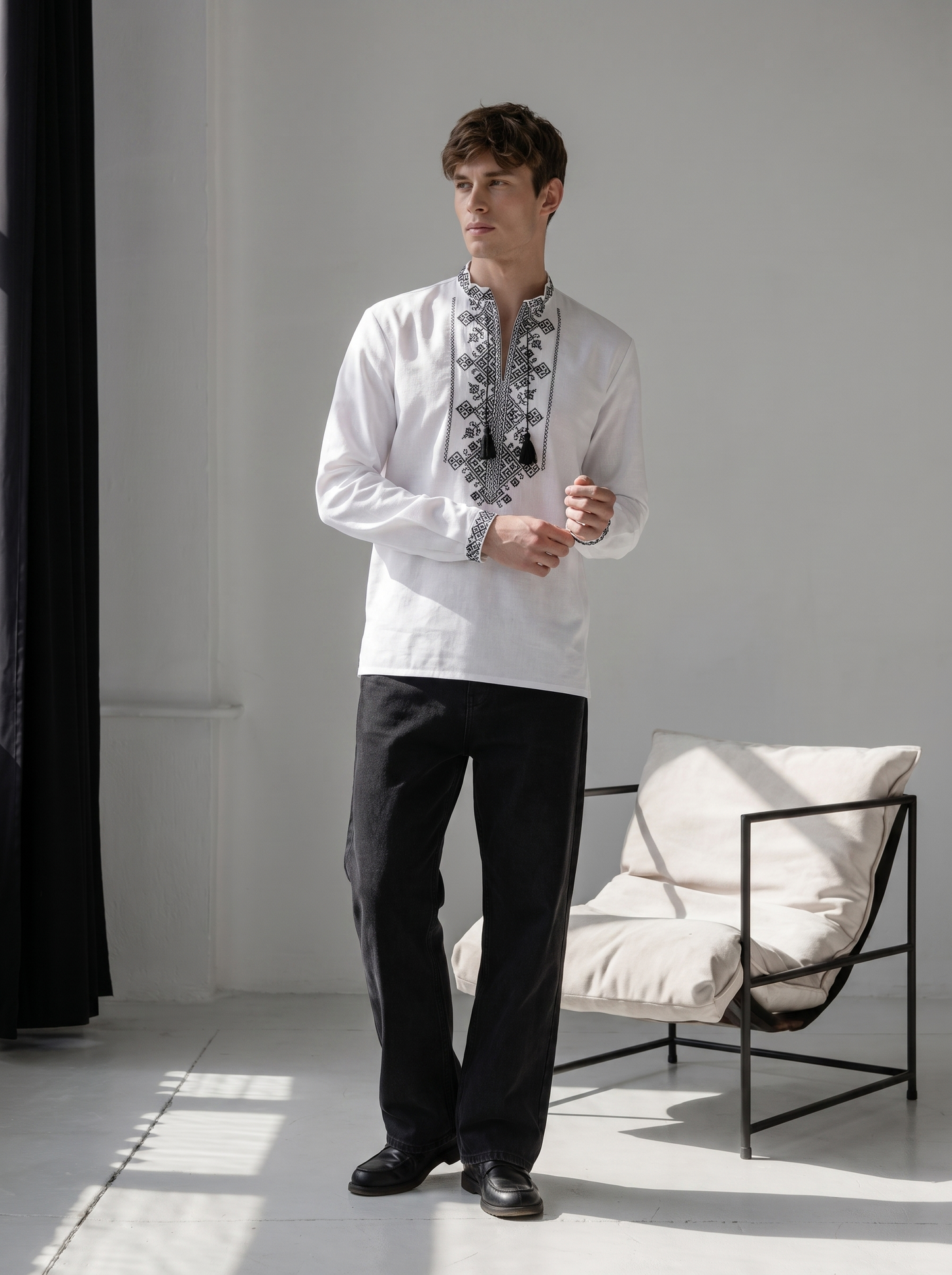Vyshyvanka "Classic" white and black