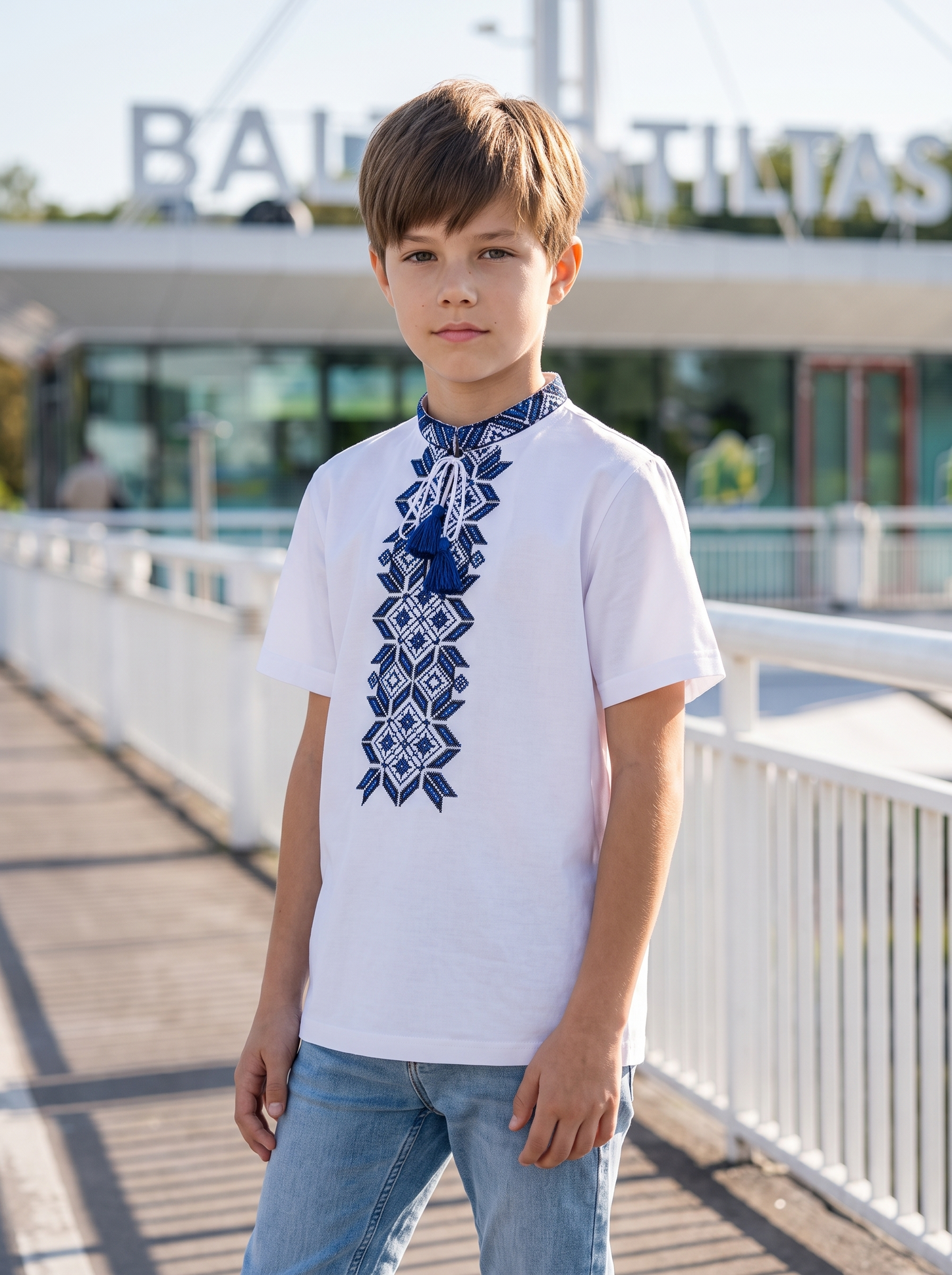 T-Shirt "Mark" white & blue
