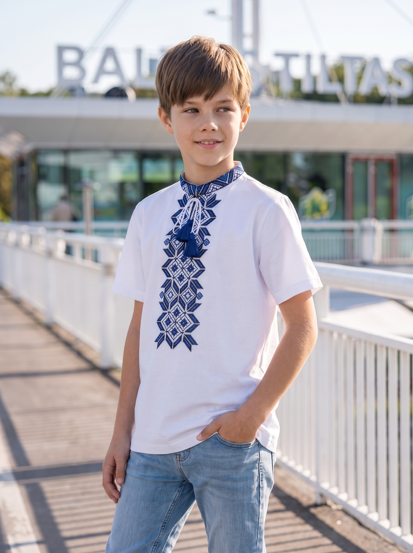 T-Shirt "Mark" white & blue