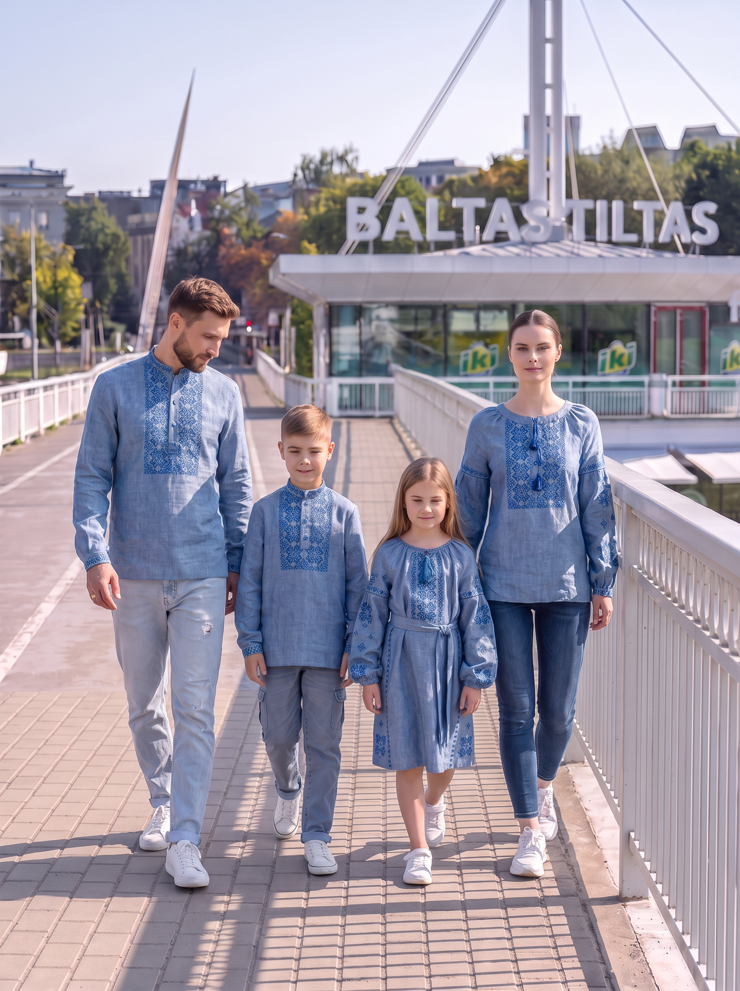 Family Set "Blakyt" – palaidinė tamsiai mėlyna su ornamento siuvinėjimu (lininis), nuotrauka 3