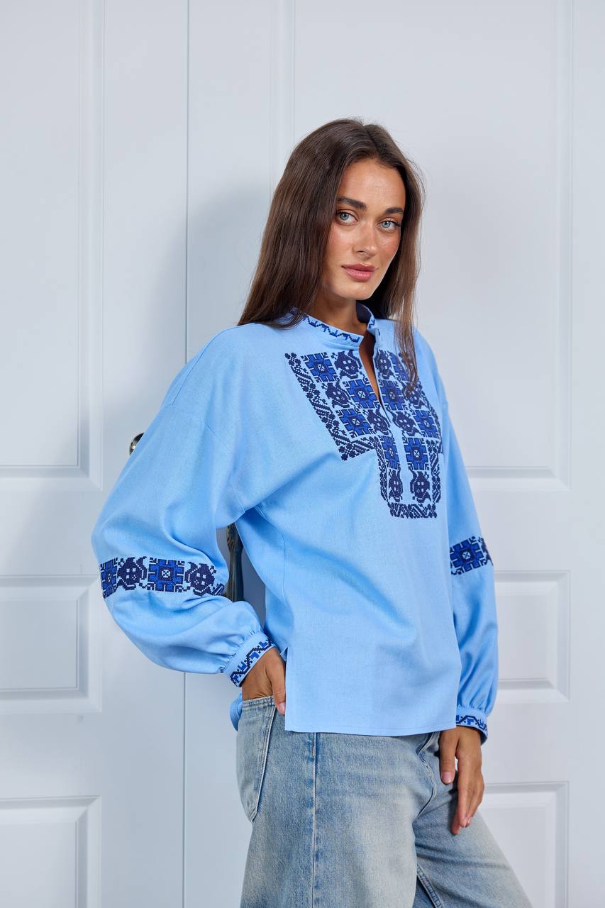 Vyshyvanka "Maya" light blue