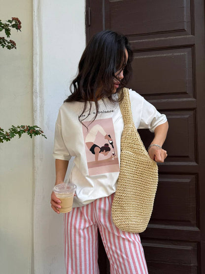 T-shirt "Life is a balance" milk