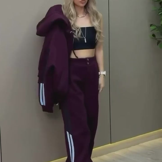 Styling video of the tracksuit - zip hoodie and wide-leg trousers