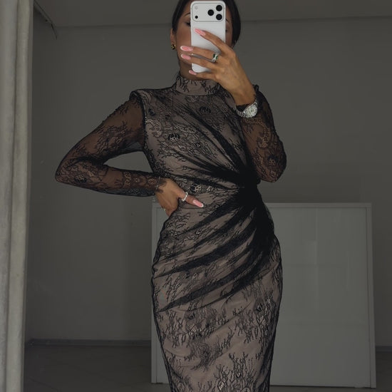 Agata milky lace maxi dress - video